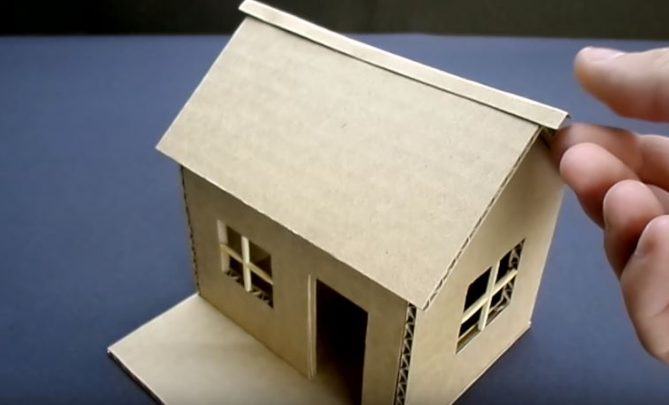 Ngôi nhà bằng giấy đơn giản: Có vẻ như giấy đang trở thành vật liệu xây dựng phổ biến trong cuộc sống đương đại. Từ các tấm giấy cơ bản, chúng ta có thể xây dựng các ngôi nhà độc đáo và đẹp mắt. Hãy xem qua hình ảnh để đón những ý tưởng mới về cách xây dựng ngôi nhà từ giấy.