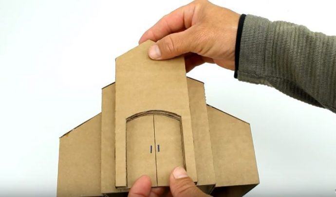Cách làm nhà thờ bằng bìa cứng