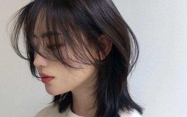 Cách cắt tóc mái bay Hàn Quốc tại nhà siêu xinh mới nhất 2023