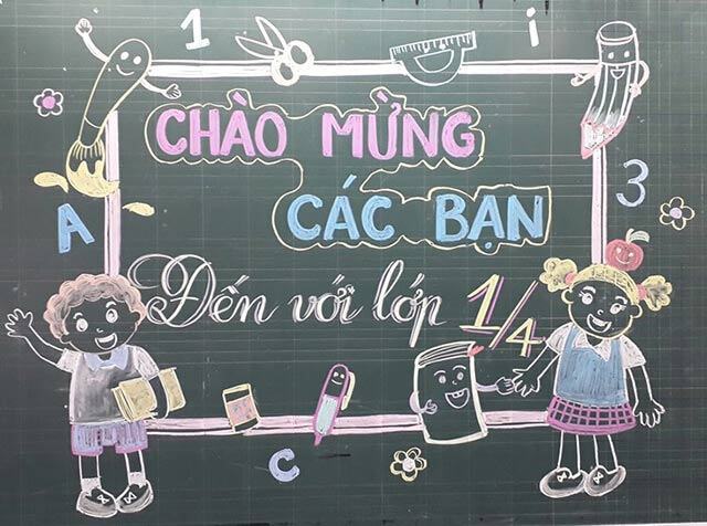 Trang trí cửa trước 