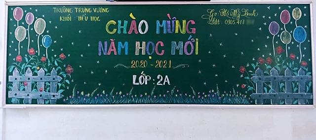 Trang trí cửa trước