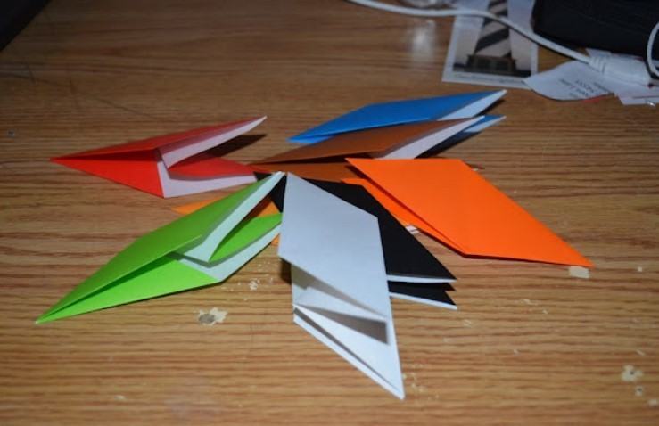 Cách gấp phi tiêu ninja 16 cánh bằng giấy -