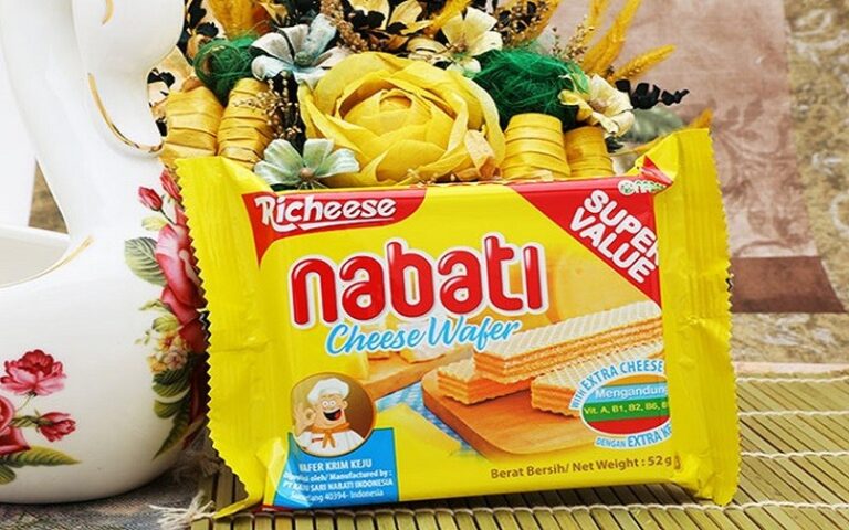 Bánh Nabati bao nhiêu calo? Ăn bánh Nabati có béo và nổi mụn không?