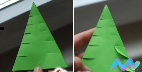 Làm cây thông Noel bằng giấy