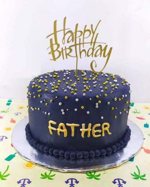 Bánh sinh nhật lấp lánh của bố