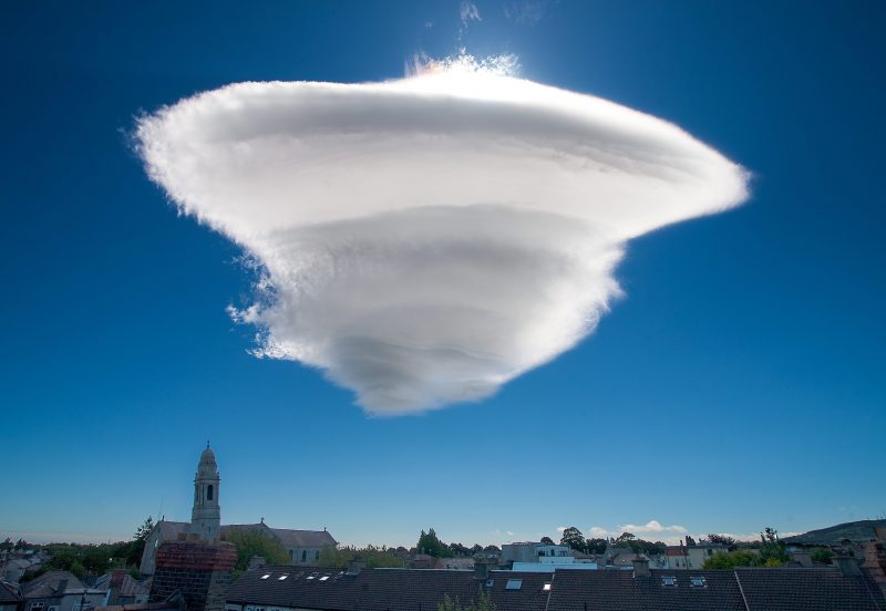 Hình ảnh đám mây bất thường