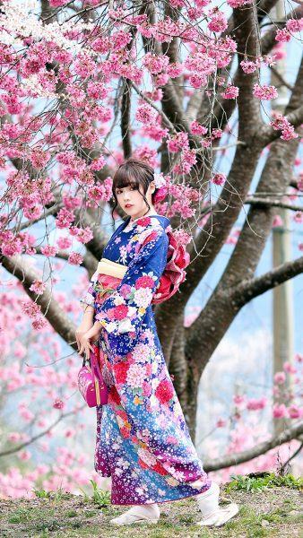 Hình Ảnh Kimono Màu Xanh