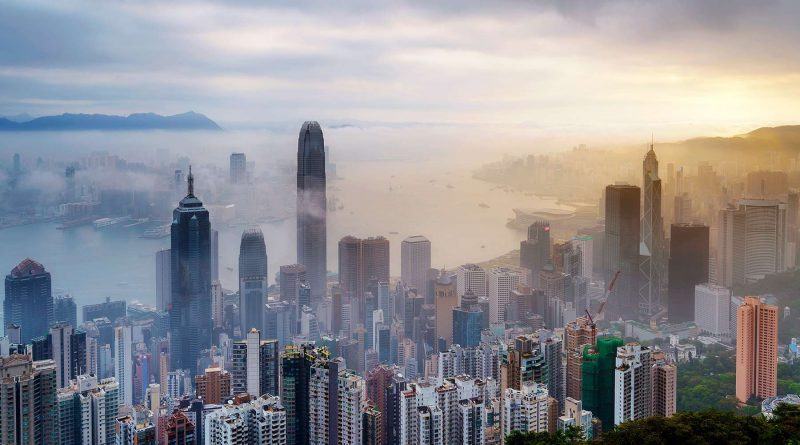 Hình ảnh Hong Kong trong sương mù