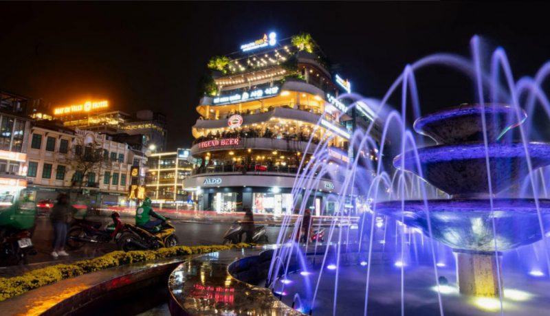 Hình ảnh đài phun nước Hà Nội về đêm