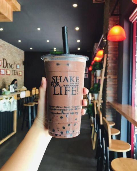 Ảnh trà sữa shake for life selfie