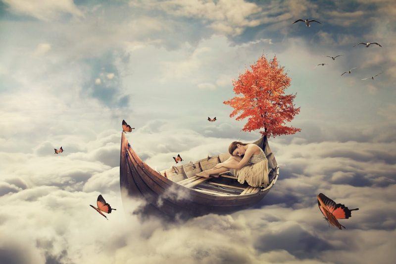 Hình ảnh giấc mơ mùa thu trong mây