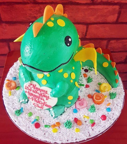 Bánh sinh nhật khủng long ngộ nghĩnh