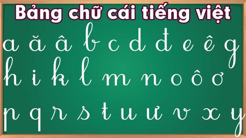 Hình ảnh chữ Việt viết bằng phấn trắng