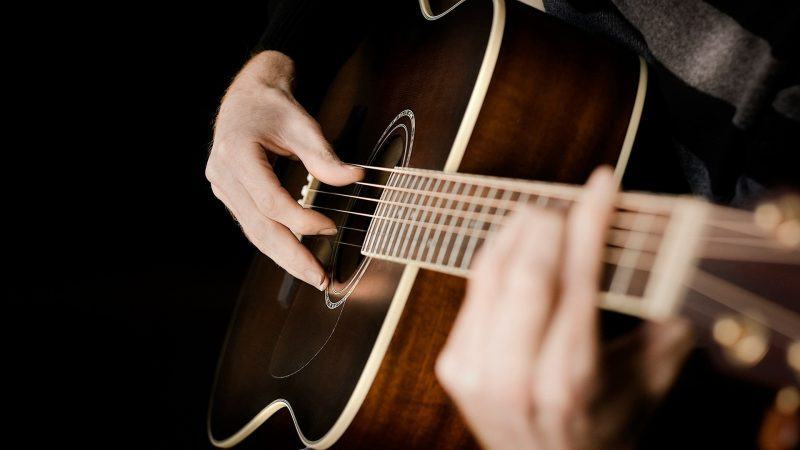 Một bức ảnh tuyệt vời về cây đàn guitar