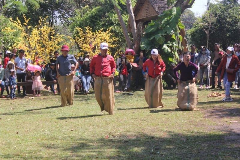 Trò chơi dân gian ngày Tết của người Việt