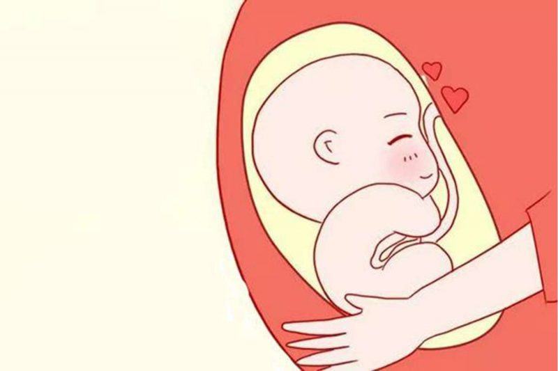 một bức ảnh của em bé trong bụng mẹ để chụp ảnh