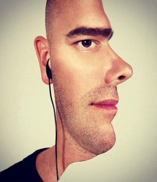 Ảo giác về nửa khuôn mặt của một người