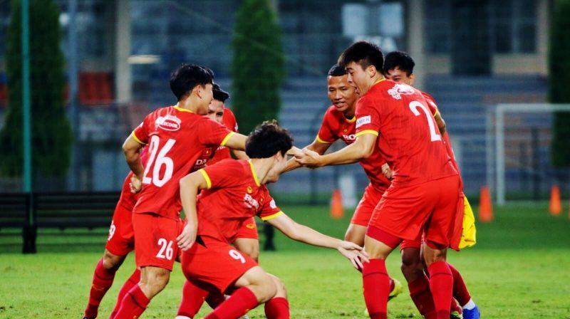 hình ảnh đội tuyển Việt Nam tham dự vòng loại World Cup