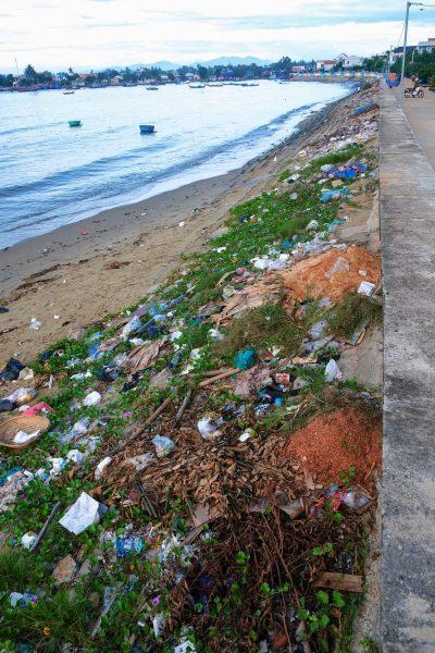 Hình ảnh thiệt hại về biển Việt Nam