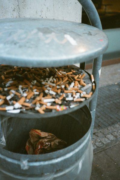 hình ảnh thuốc lá và xì gà