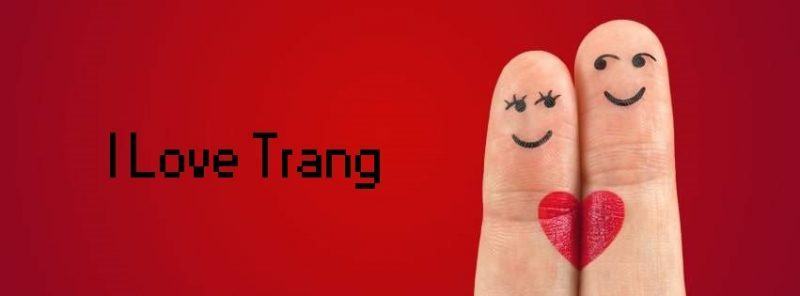 trên trang bìa là một hình ảnh của tình yêu và một cái tên