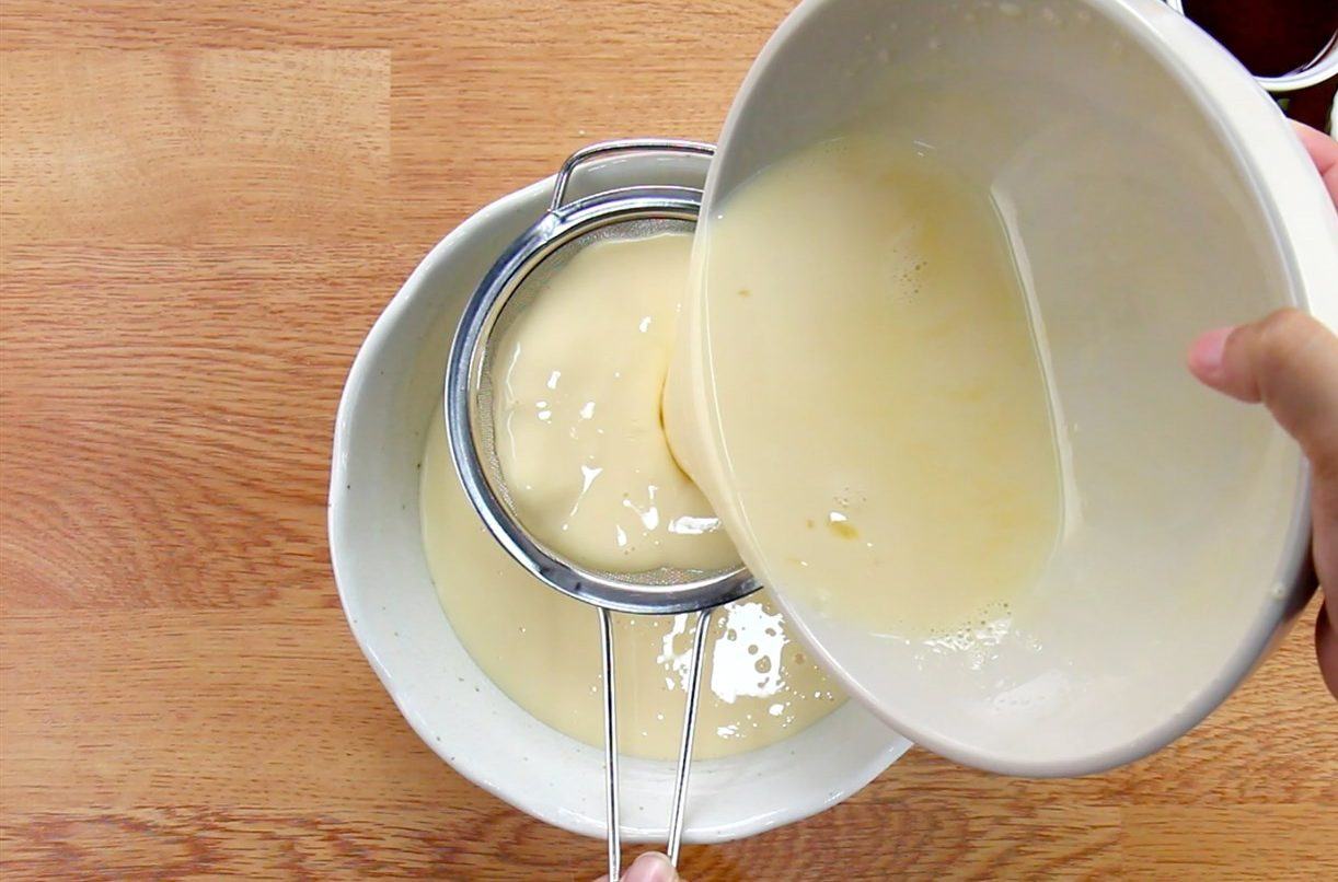 Cách làm trứng luộc với sữa 5