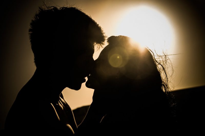 Nụ hôn trước khi mặt trời mọc