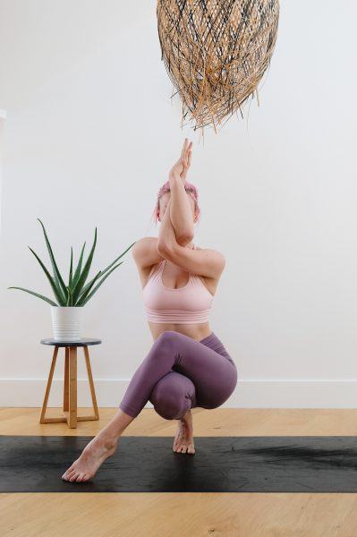 hình ảnh tăng cường sức khỏe của yoga