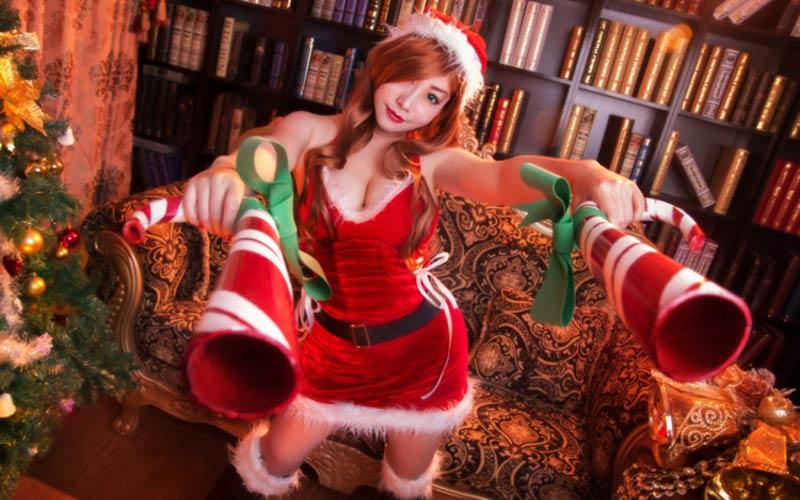 Hot girl cosplay Liên minh huyền thoại giáng sinh 15