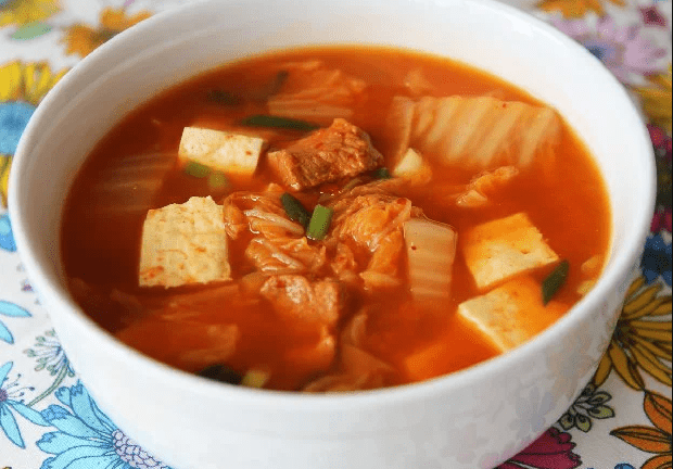 canh kim chi chay