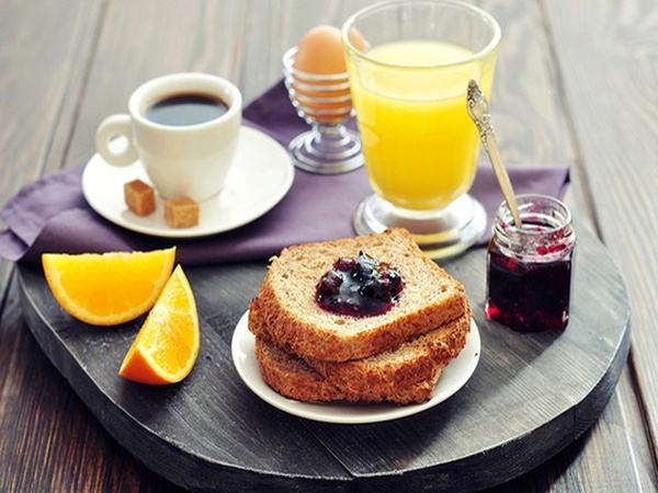 Bỏ bữa sáng có giúp bạn giảm cân?  Ngừng suy nghĩ về sức khỏe xấu này ngay bây giờ