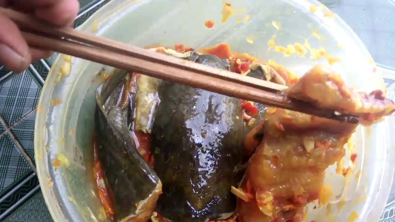 Cách nấu cá trê kho tộ 3