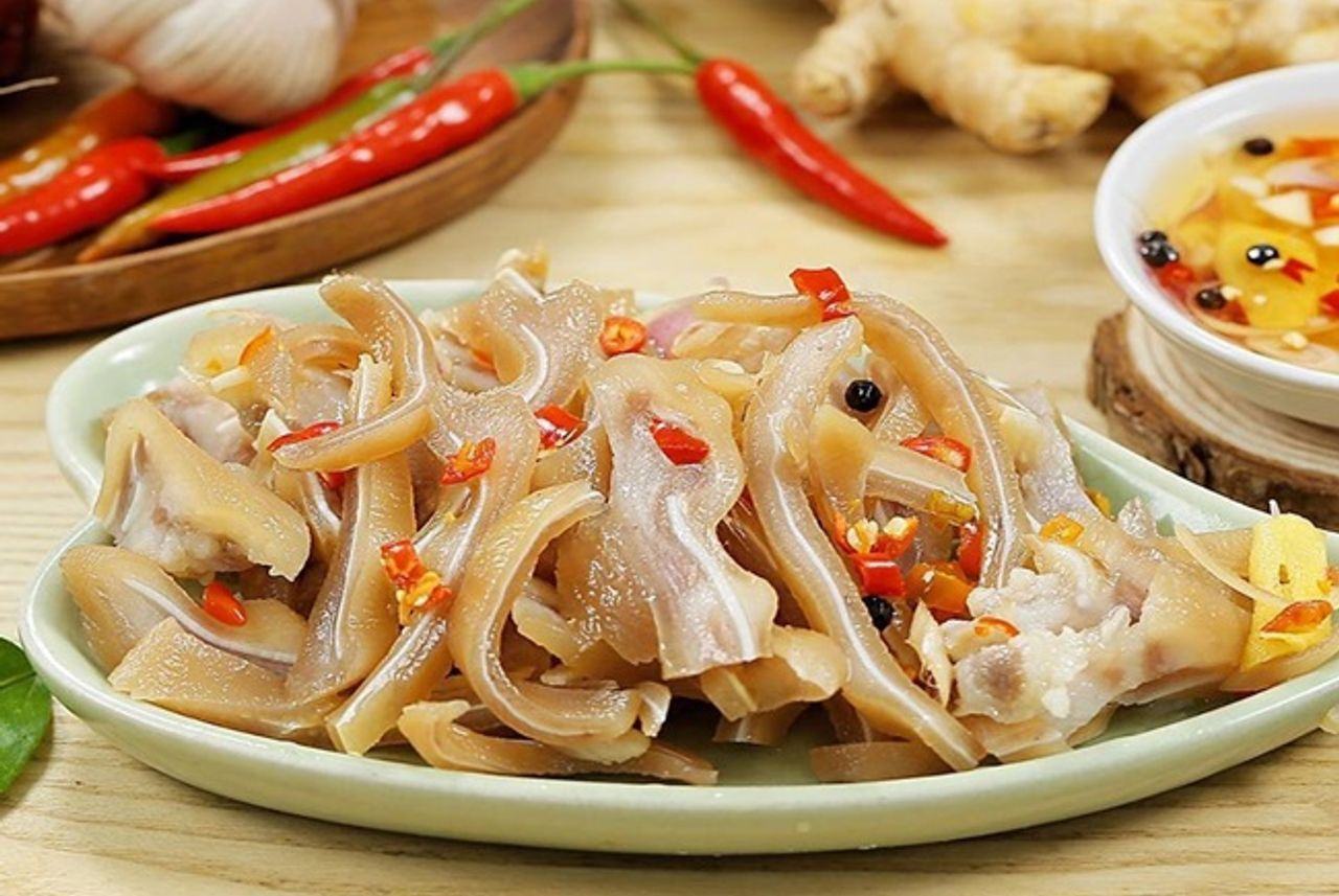 Cách làm tai heo chua ngọt 5