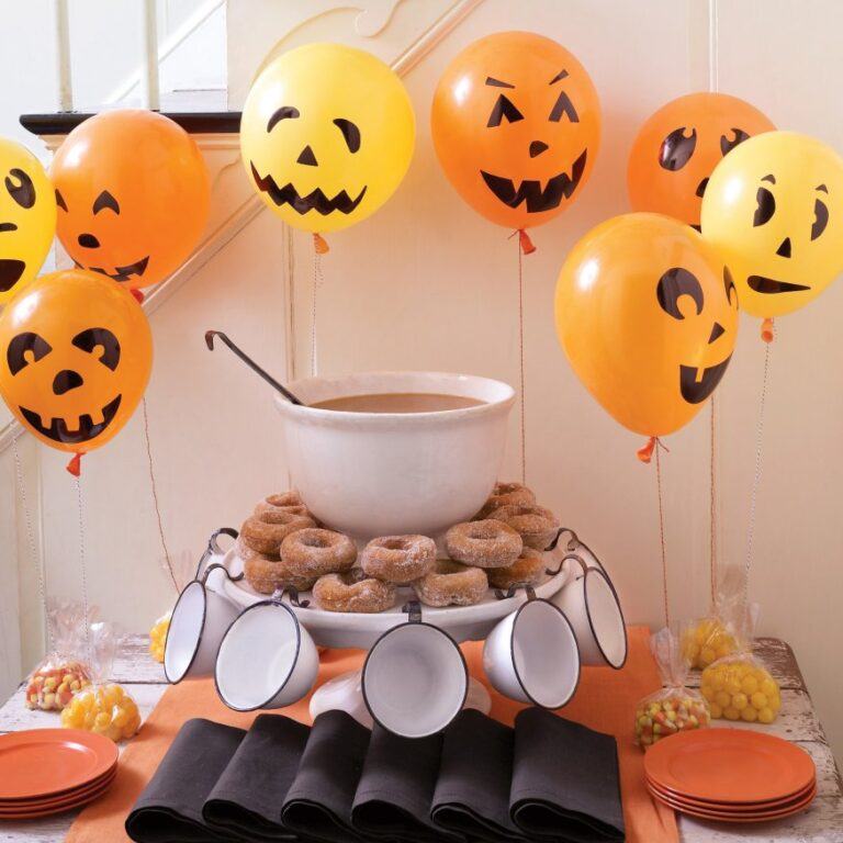 Cách trang trí Halloween đẹp lại Rùng rợn, Ma quái 31/10/2022