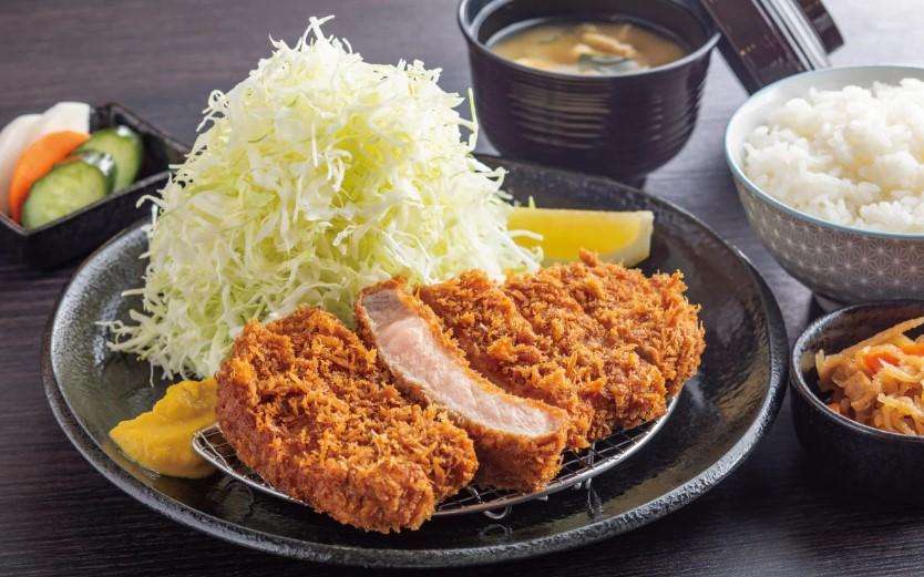 Cách làm Tonkatsu Nhật Bản