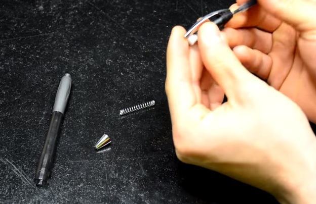Cách làm súng đồ chơi bằng bút