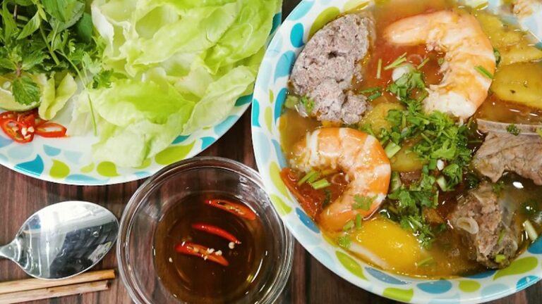 Cách làm bánh canh cua với cua đồng thơm ngon và cực bổ dưỡng