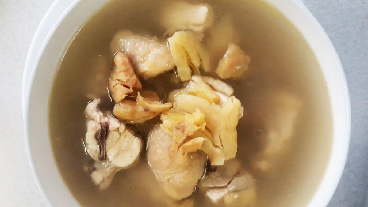 cách nấu canh gà gừng