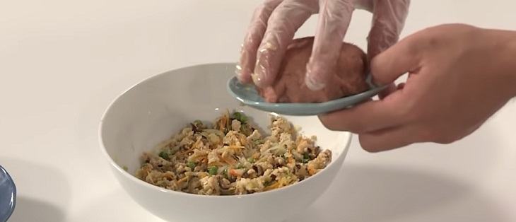Cách làm xúc xích rau củ 1