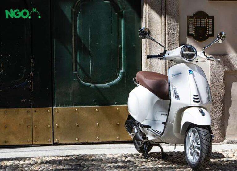 Cách mở cốp xe Vespa đơn giản nhất, bạn cần biết