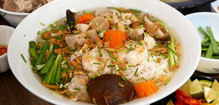 Cách nấu canh sườn heo rau củ 1