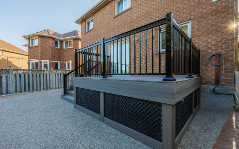 Choosing the Best Deck Railings for Your Toronto Home