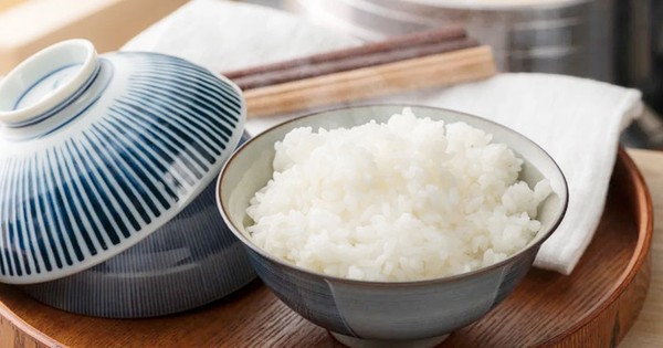 Điều gì xảy ra khi bạn không ăn cơm trong 1 tháng?