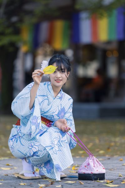 Hình Ảnh Kimono Màu Xanh