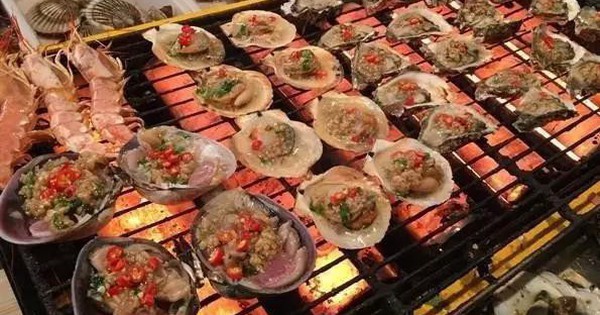 Nên tránh ăn đồ nướng ở các quán có 5 “dấu hiệu” này vì coi chừng rước mầm mống ung thư vào người
