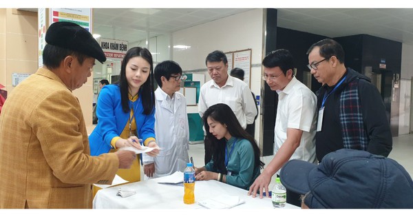 Quảng Yên: Tư vấn, khám bệnh miễn phí cho gần 500 người có hoàn cảnh khó khăn